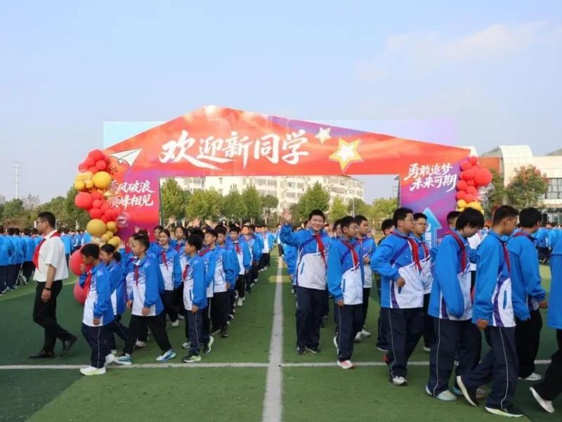 8 8.jpg
